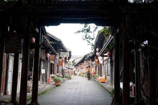 齐齐哈尔市梅里斯区：打好金融服务“组合拳” 激发经济发展新活力